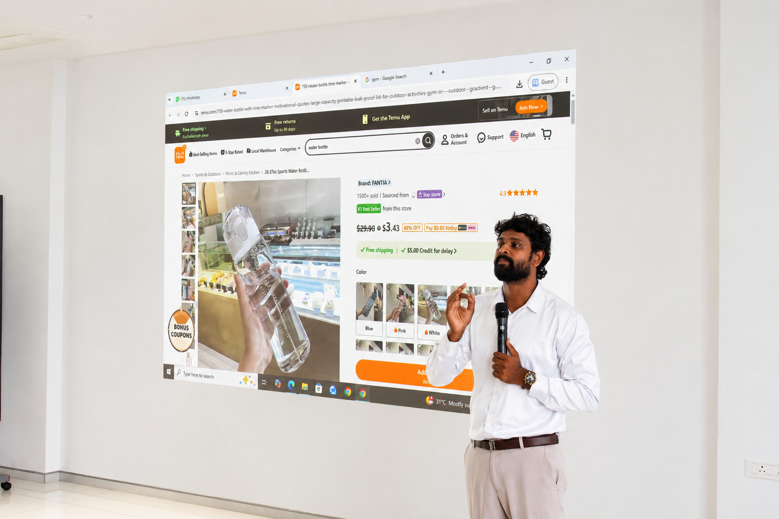 Ragavendra Raghul presenting an e-commerce session